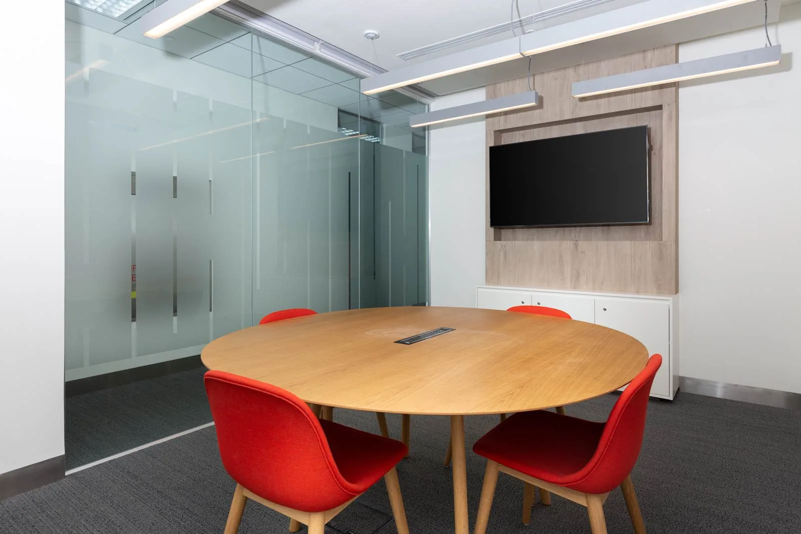 Regus PHNOM PENH, Exchange Square, Meeting room for 4 people, Phnom Penh
