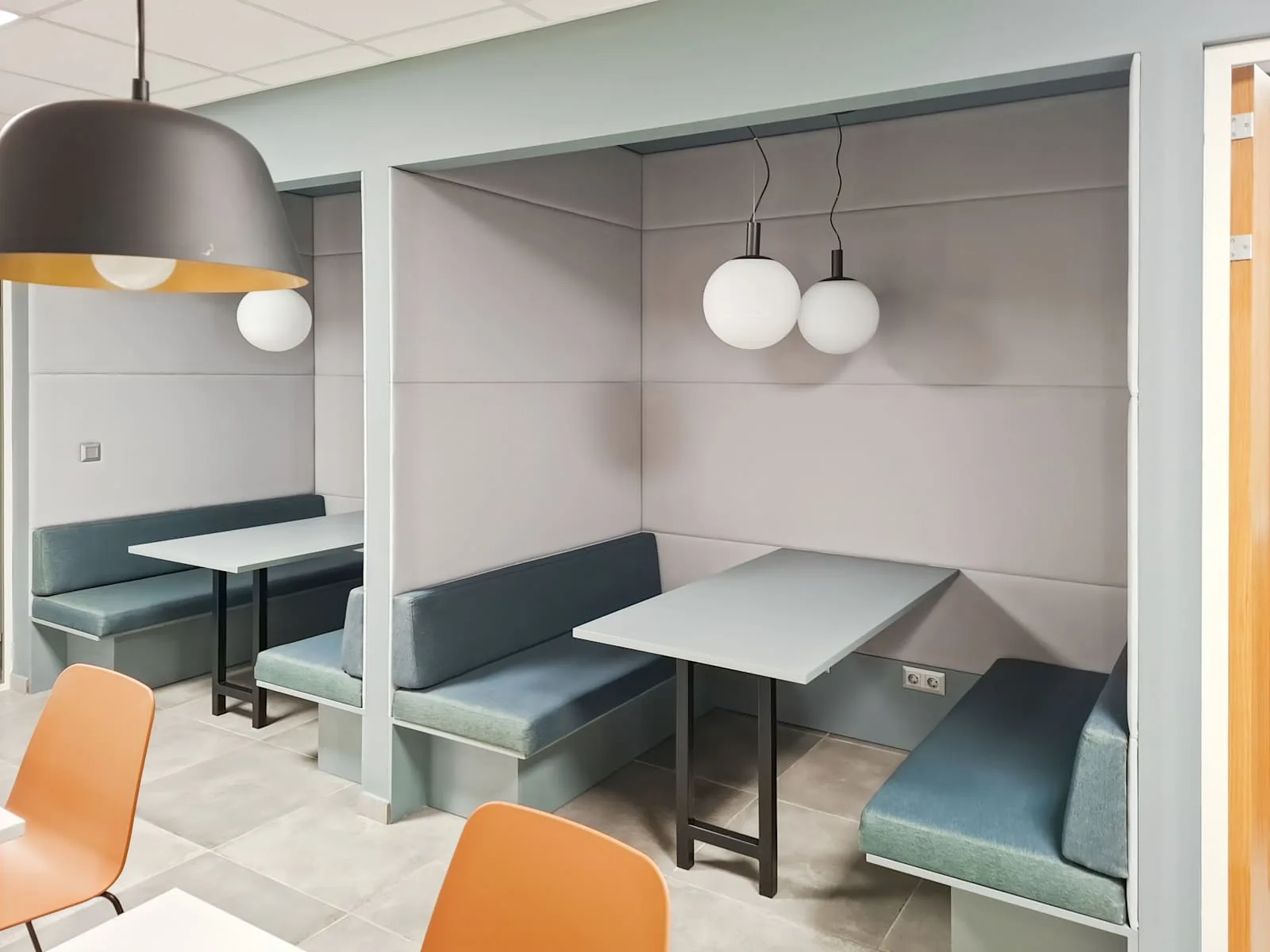 Regus Piraeus, Akti Kondili, Χώρος συνεργασίας, Πειραιάς