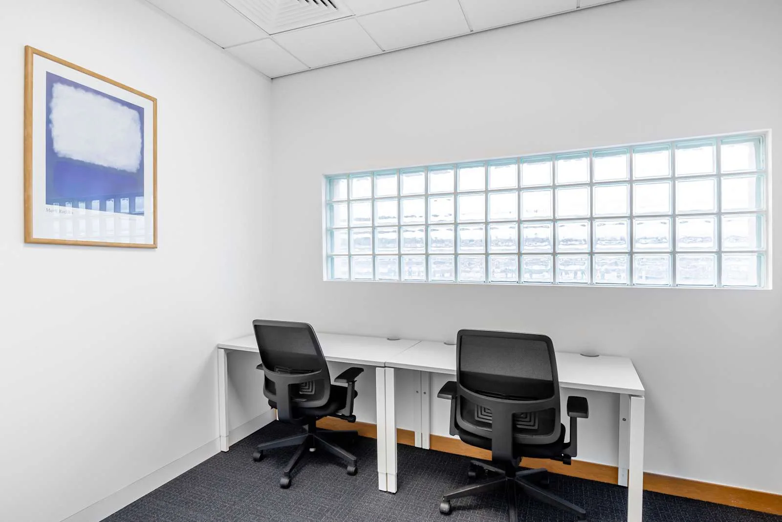 Regus PLYMOUTH, Sutton Harbour, Private office, 2 desks, Plymouth
