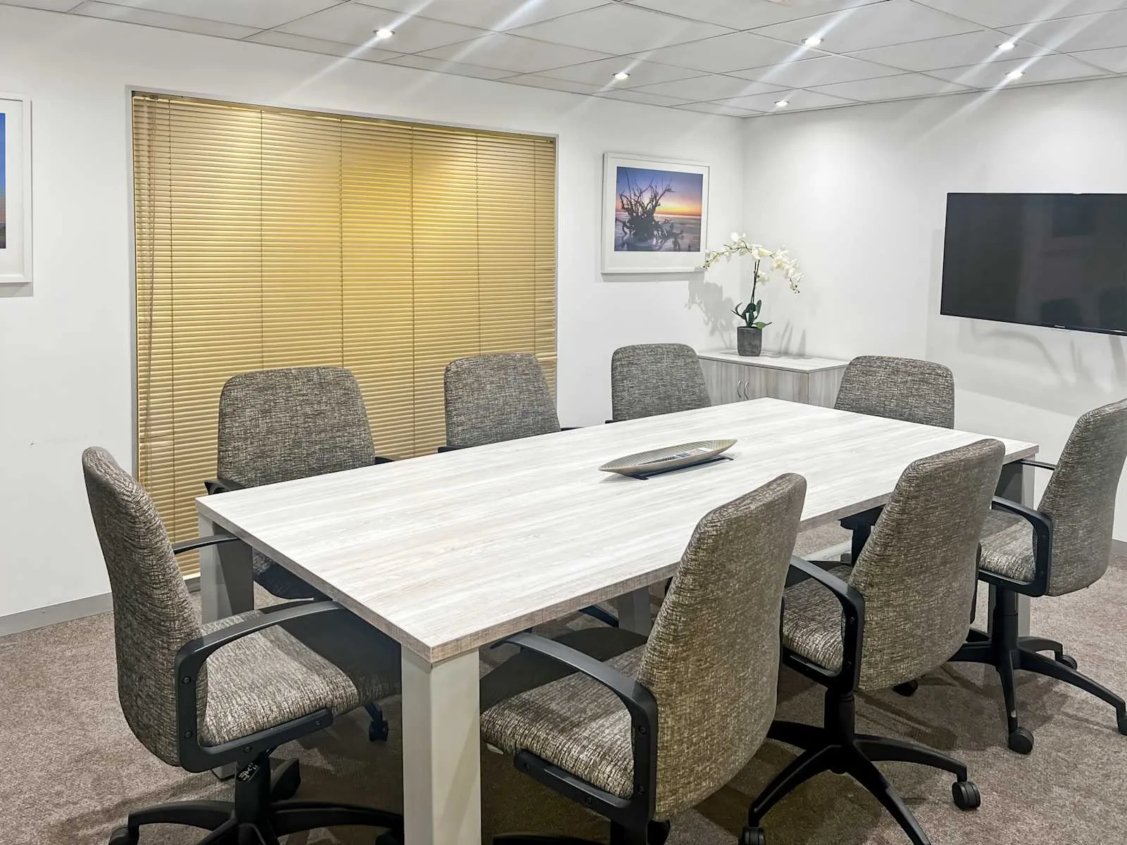 Regus POLOKWANE, Pietersburg, Limpopo, Meeting room for 8 people, Polokwane