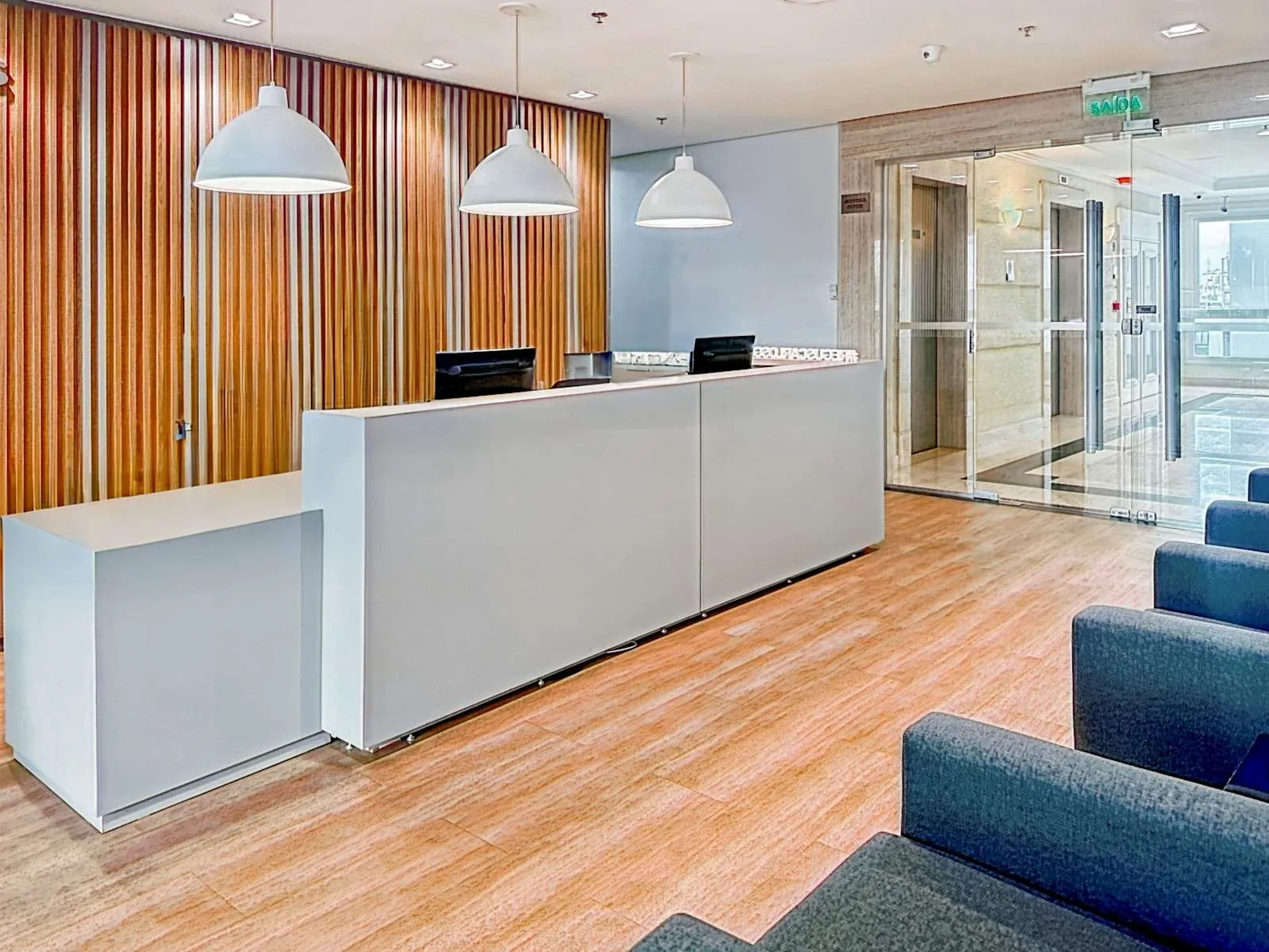Regus PORTO ALEGRE, Carlos Gomes 222, Receção, Porto Alegre