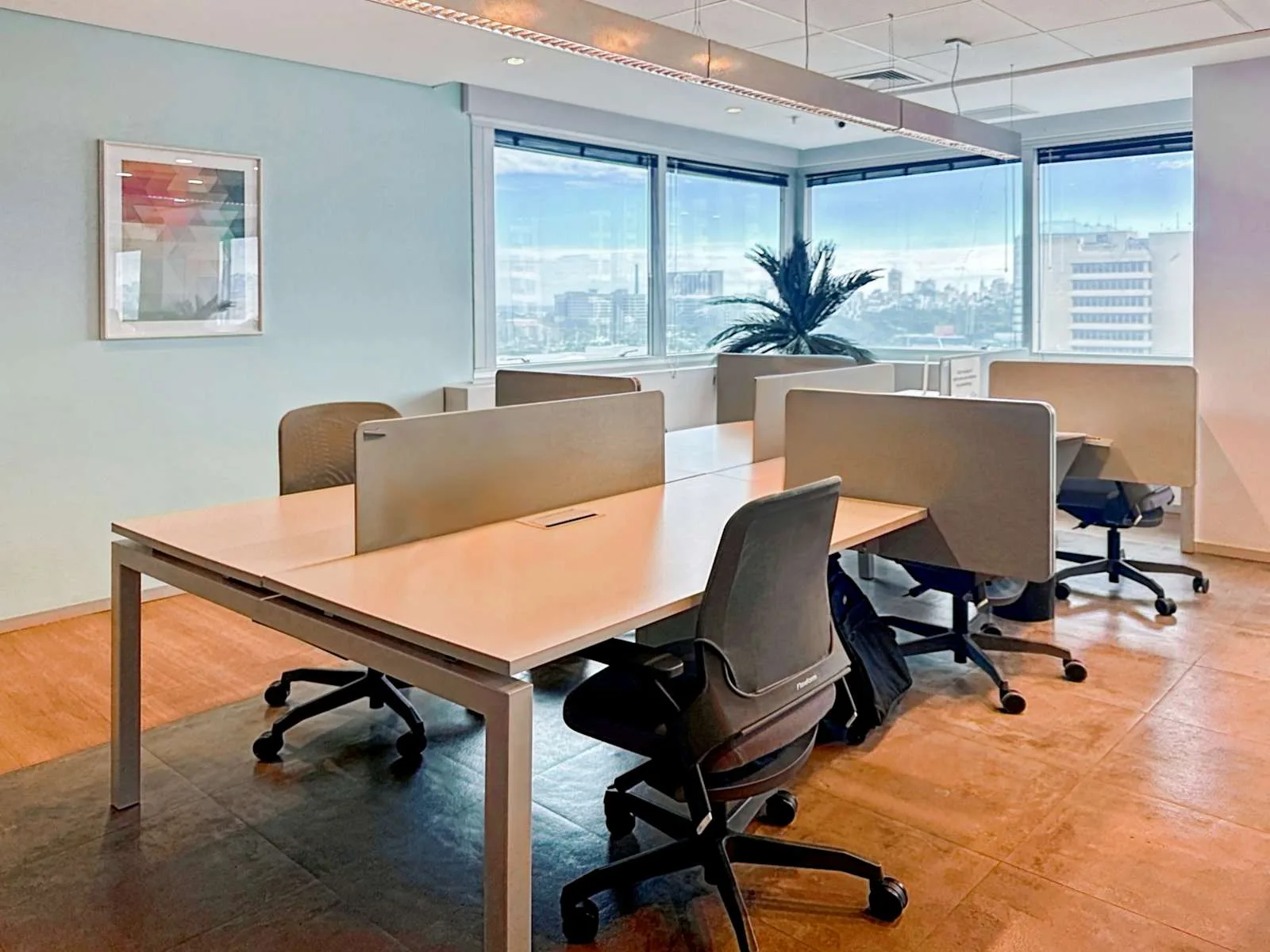 Regus Porto Alegre, Praia De Belas - Edificio Guaiba, Open-plan office, Porto Alegre