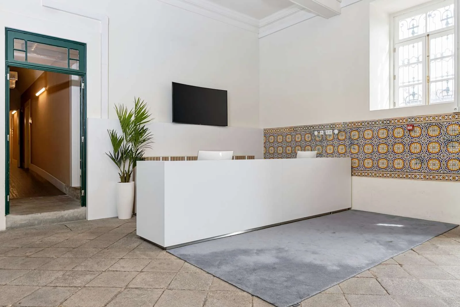 Regus Porto S. Bento, Reception, Porto