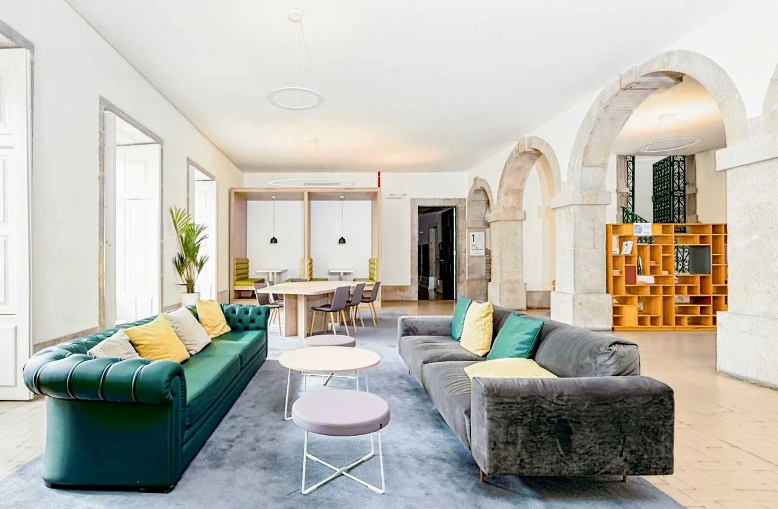 Regus Porto S. Bento, Lounge, Porto