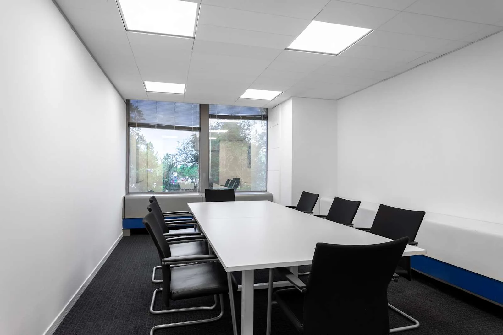 Regus POTTERS BAR, High Street, Meeting room for 8 people, Potters Bar