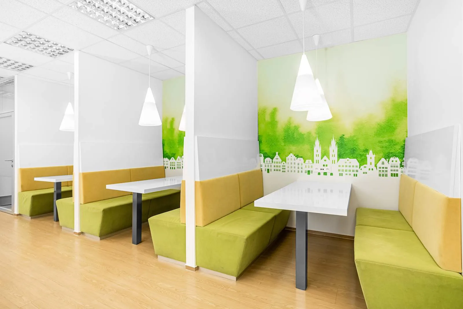Regus PRAGUE, Rosmarin, Kantýna, Praha
