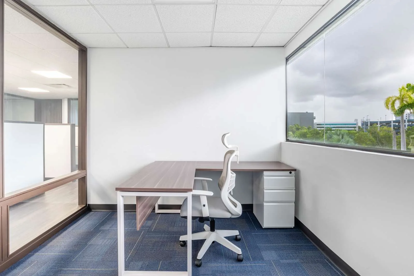 Regus PUERTO RICO, San Juan, Metro Office Park (HQ), Private office, 1 desk, San Juan, Puerto Rico