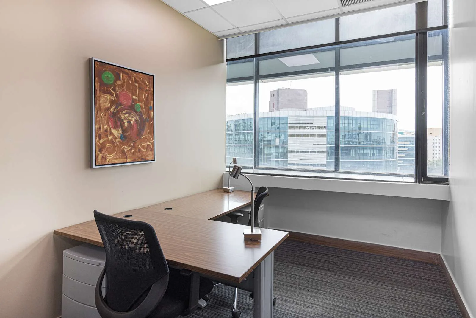Regus PUNE, Magarpatta City, 2 वर्कस्टेशन वाला निजी कार्यालय, पुणे