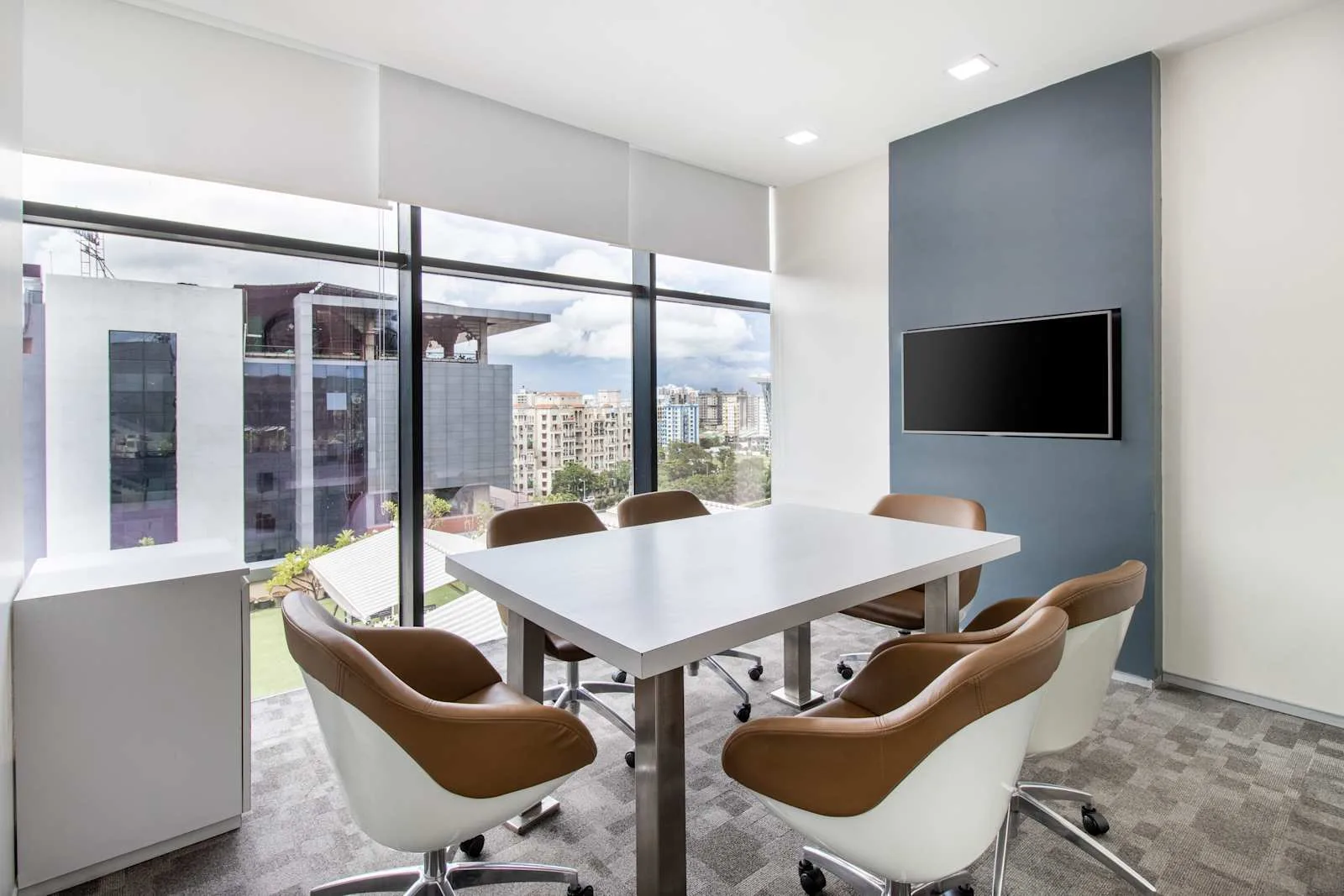 Regus Pune, WTC, Meeting room for 6 people, Pune