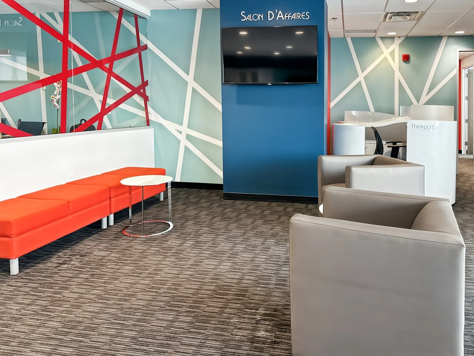 Regus QC, Laval - St. Martin, Lounge, Laval, QC
