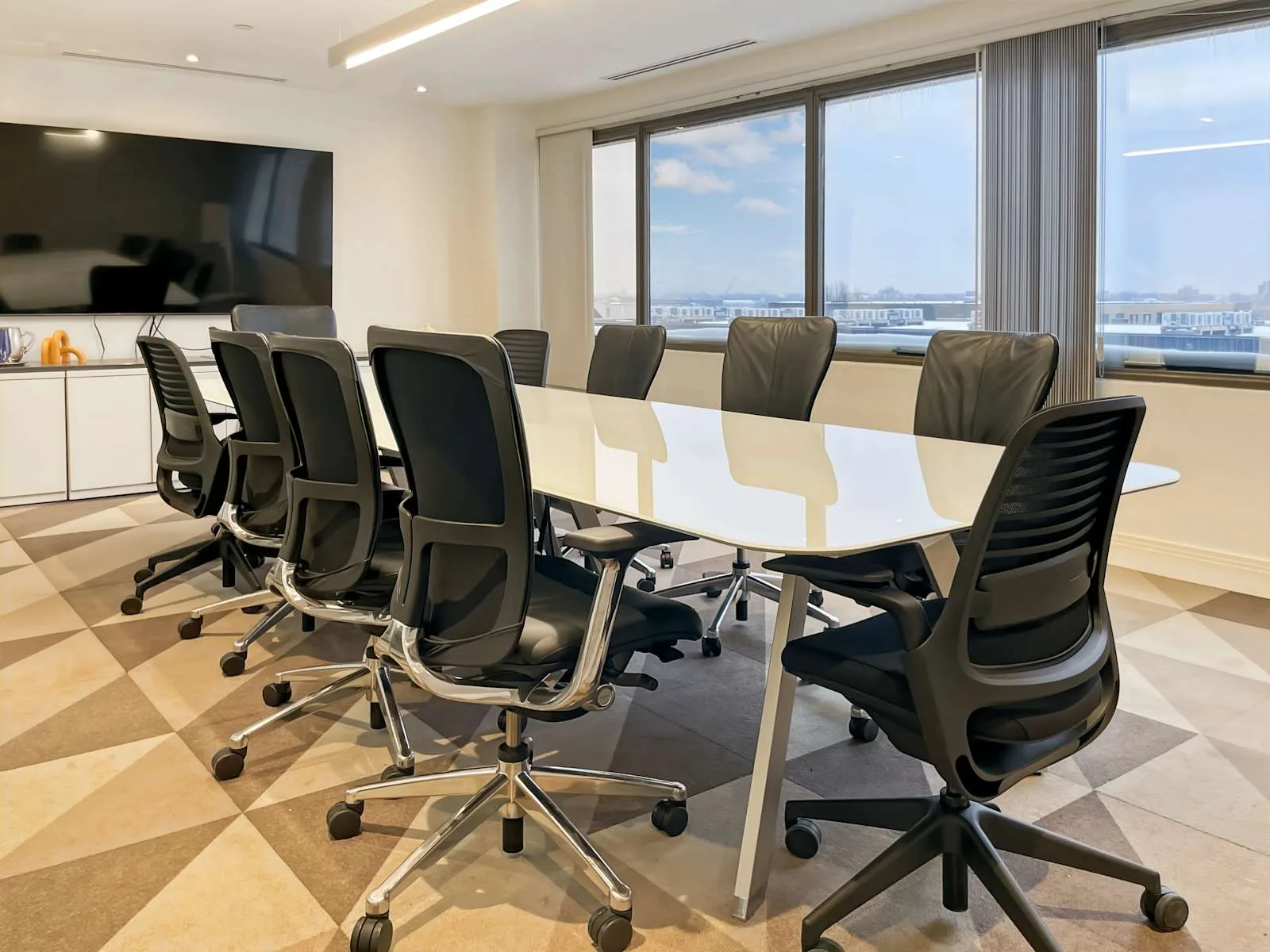Regus QC, Montreal - Boul Cremazie, Meeting room for 10 people, Montreal, QC