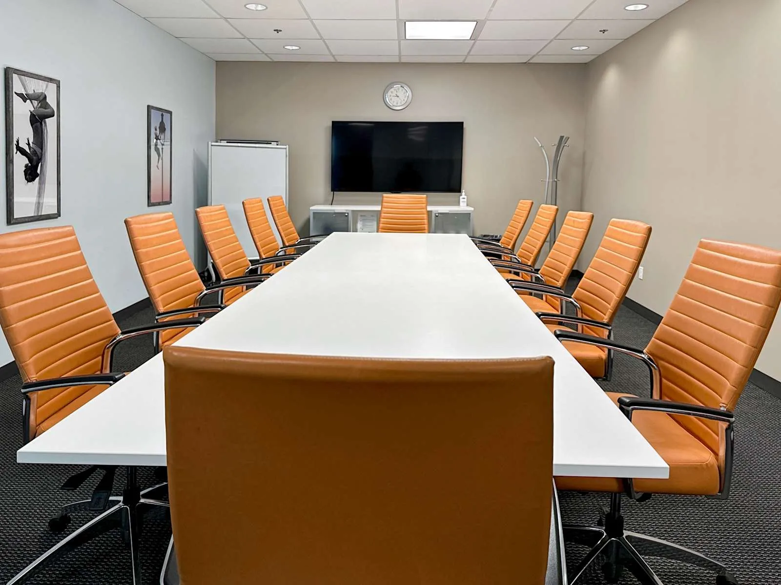 Regus QC, Montreal - Rene Levesque, Meeting room for 13 people, Montreal, QC