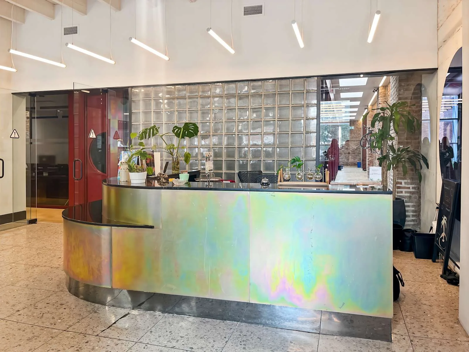 Regus QC, Verdun - Wellington, Reception, Verdun, QC
