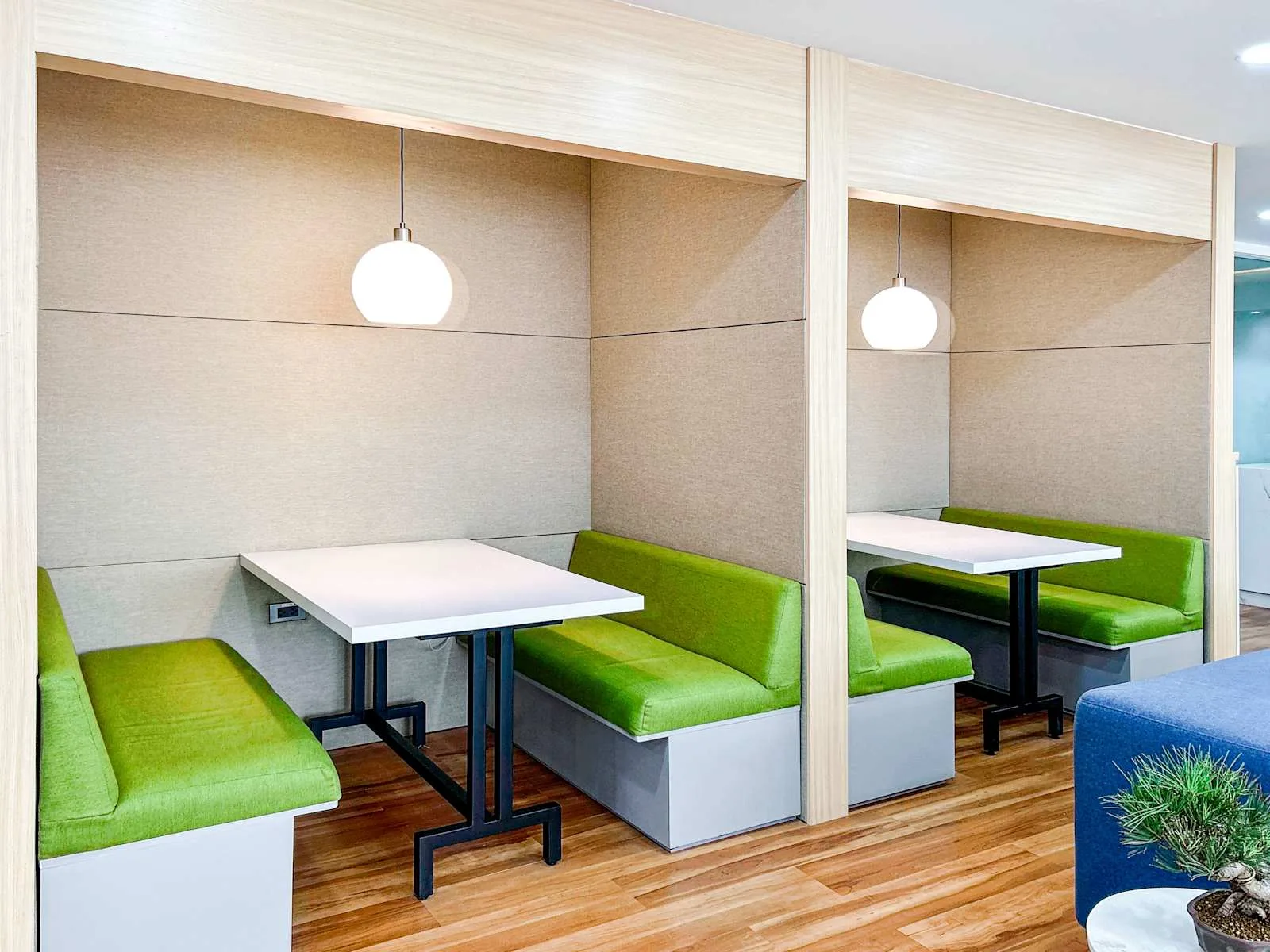 Regus Quezon City, Triumph Square, Coworking space, Quezon City