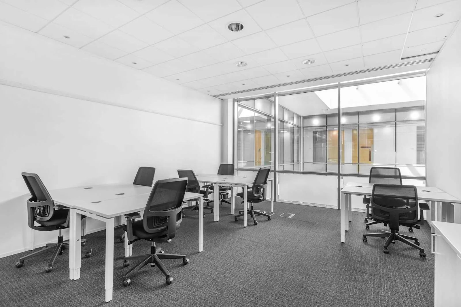 Regus READING, Green Park, Private office, 10 desks, Reading