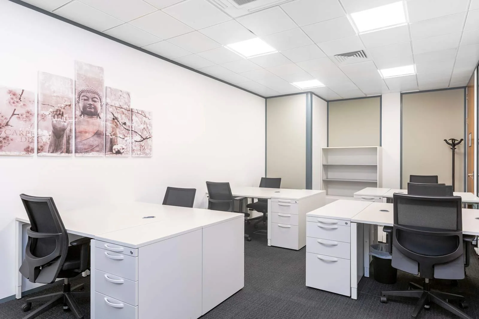 Regus REDHILL, Town Centre, Private office, 6 desks, Redhill