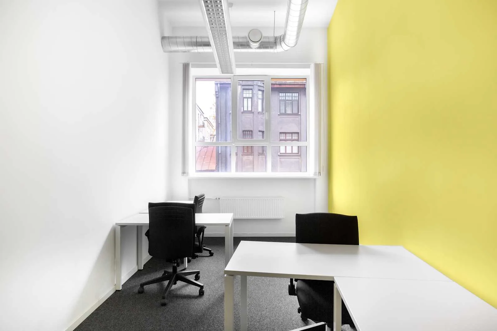 Regus RIGA, Esplanade, Private office, 3 desks, Riga