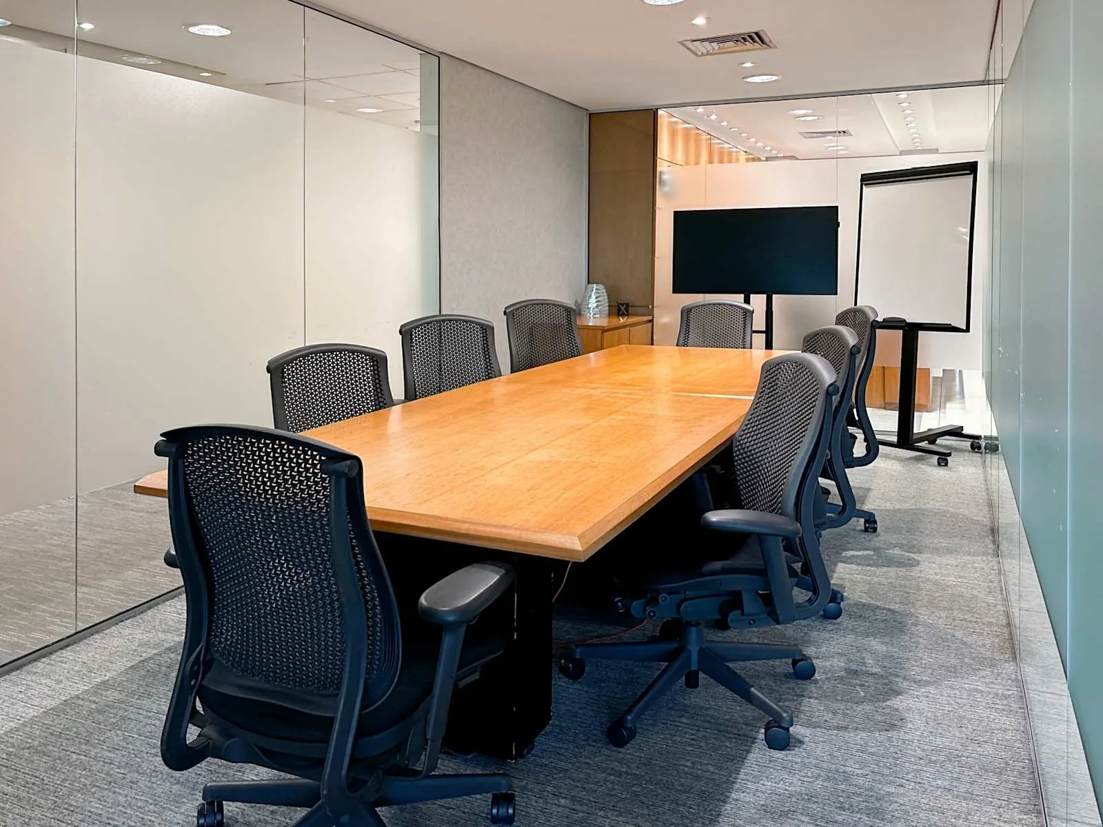 Regus RIO DE JANEIRO, O2 Corporate Barra, Meeting room for 8 people, Rio de Janeiro