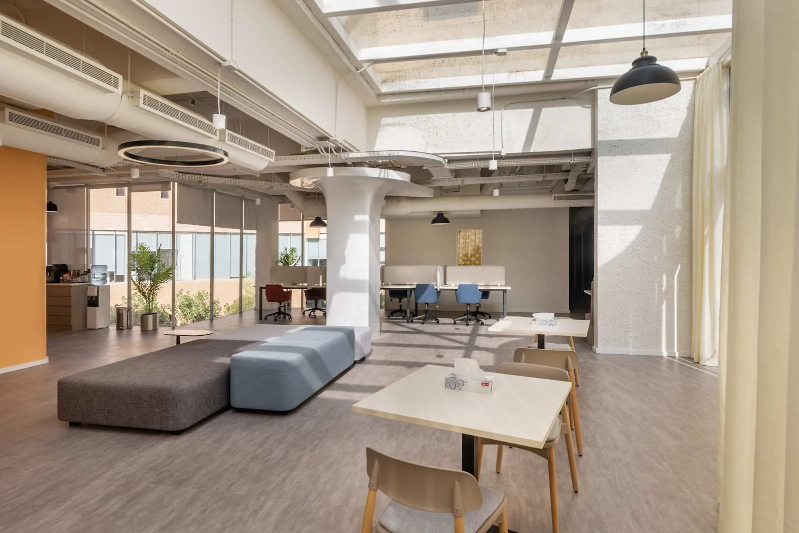 Regus Riyadh, Fazarri Sq، مساحة عمل مشترك، الرياض