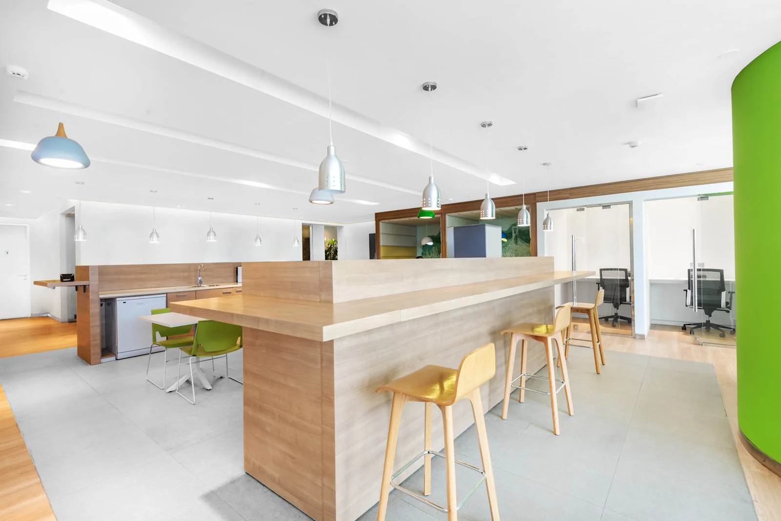 Regus RIYADH, Moon Tower, Cafeteria, Riyadh
