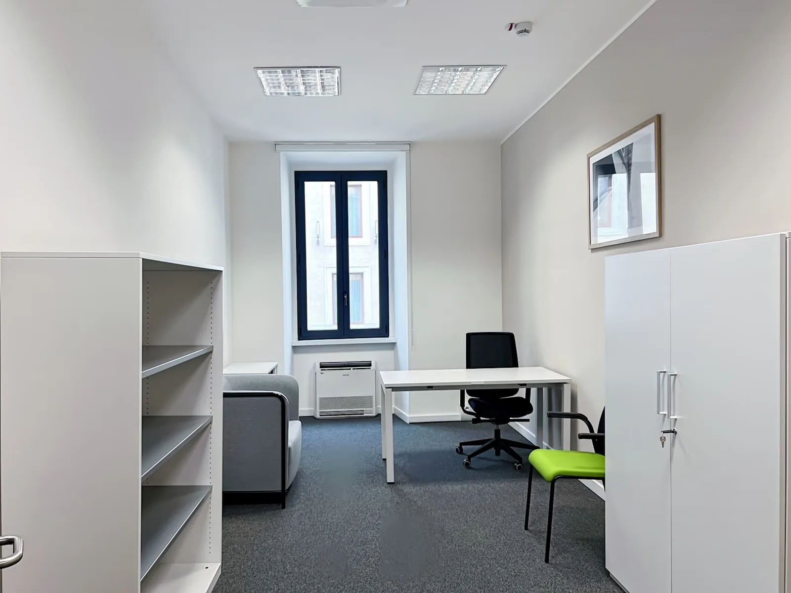 Regus Rome, Bissolati, Private office, 1 desk, Rome
