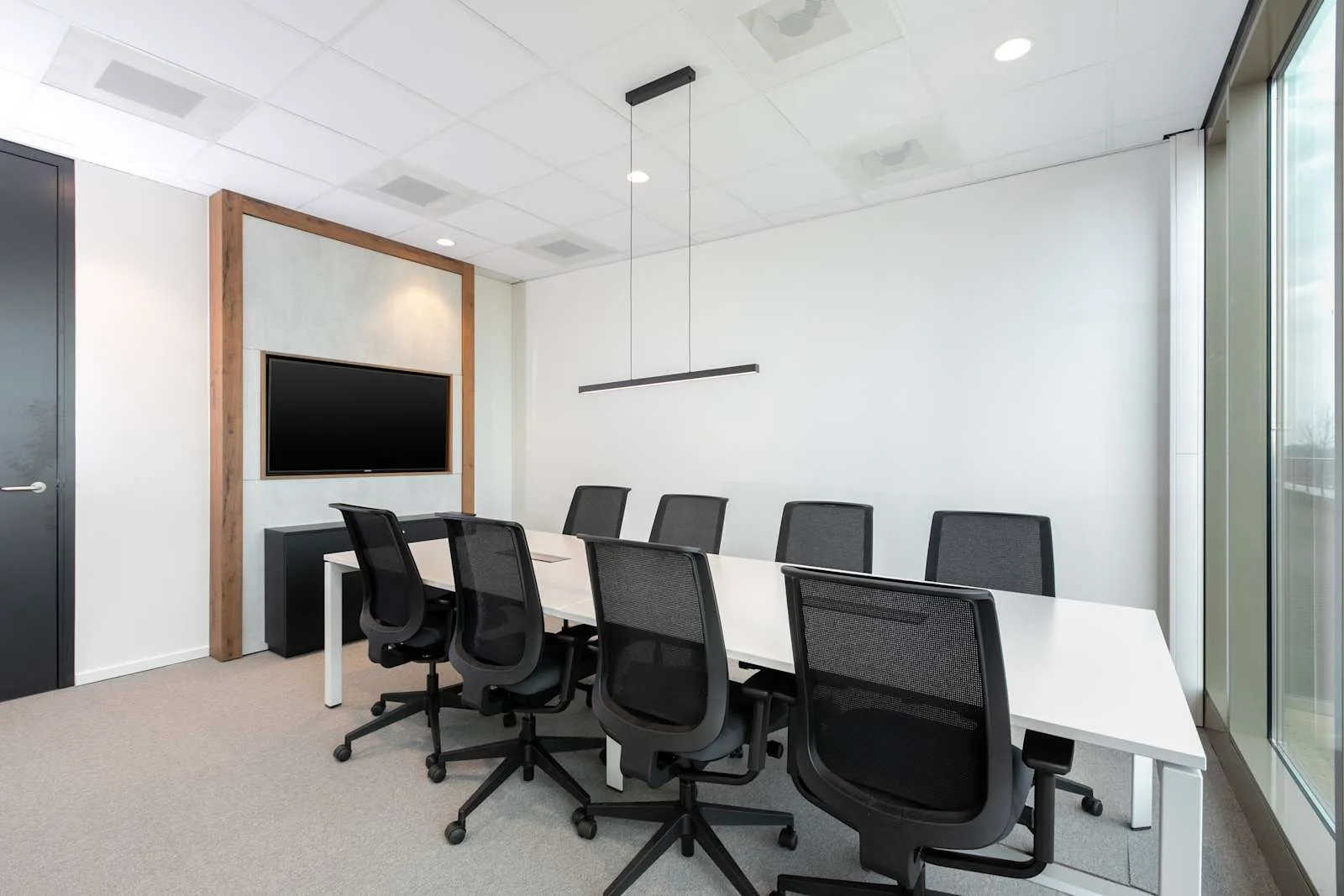 Regus Rotterdam, The Mark, Meeting room for 8 people, Rotterdam