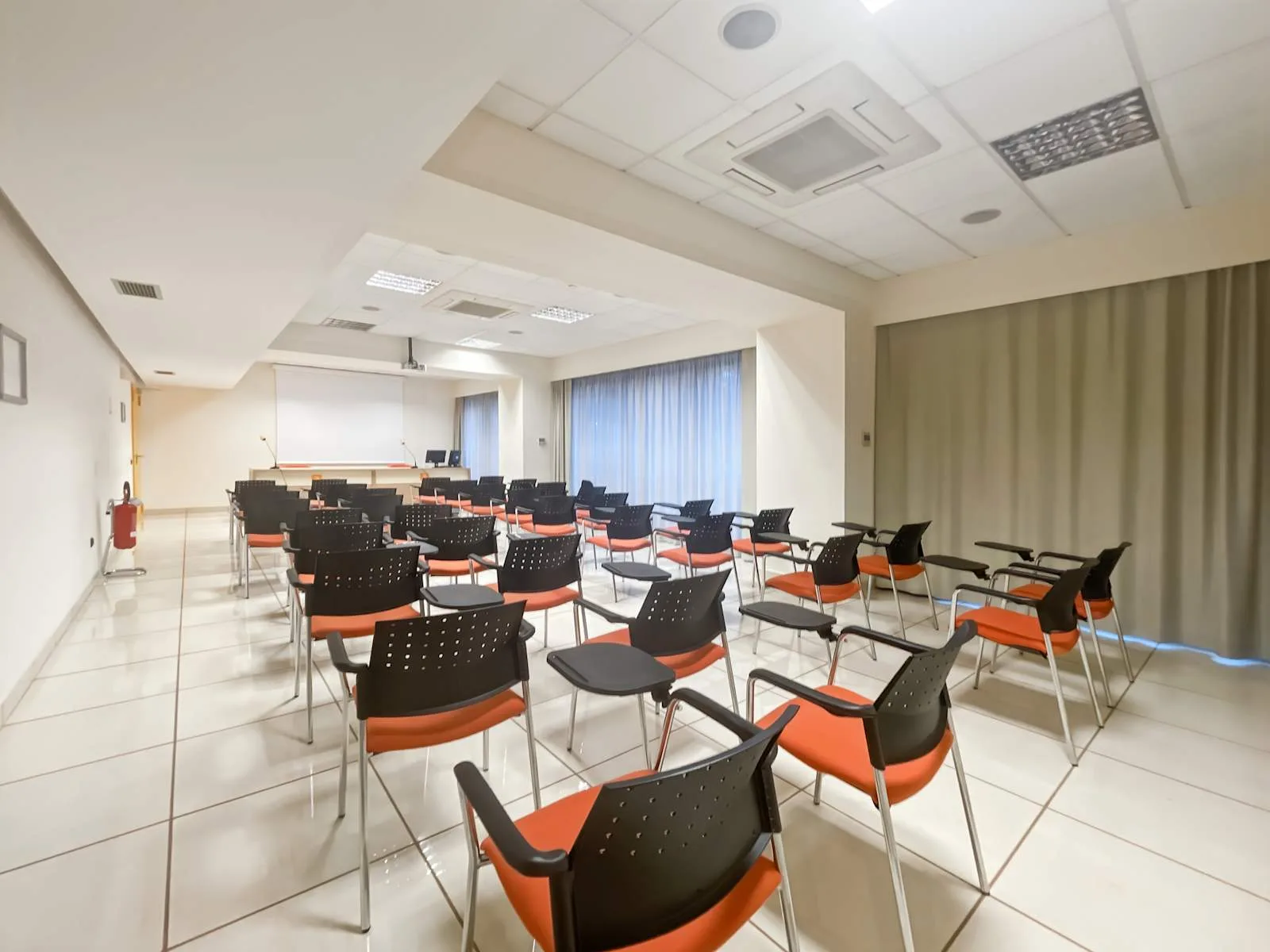 Regus Salerno, Via Pastore, Training room, Salerno