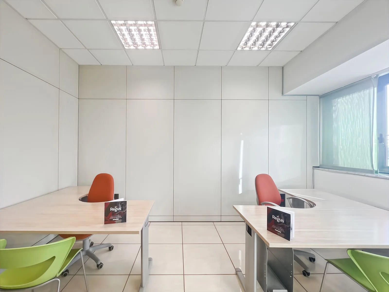 Regus Salerno, Via Pastore, Private office, 2 desks, Salerno