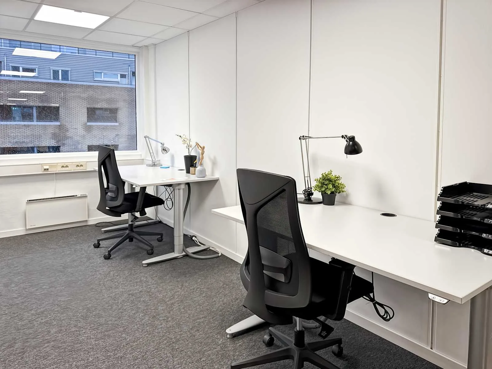Regus Sandnes, Sømmegården, Privat kontor med 2 arbeidsplasser, Sandnes