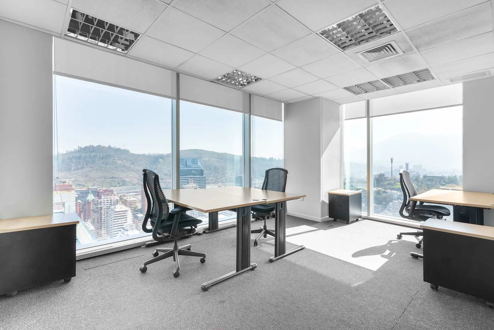 Regus SANTIAGO, Isidora 3000, Private office, 3 desks, Santiago