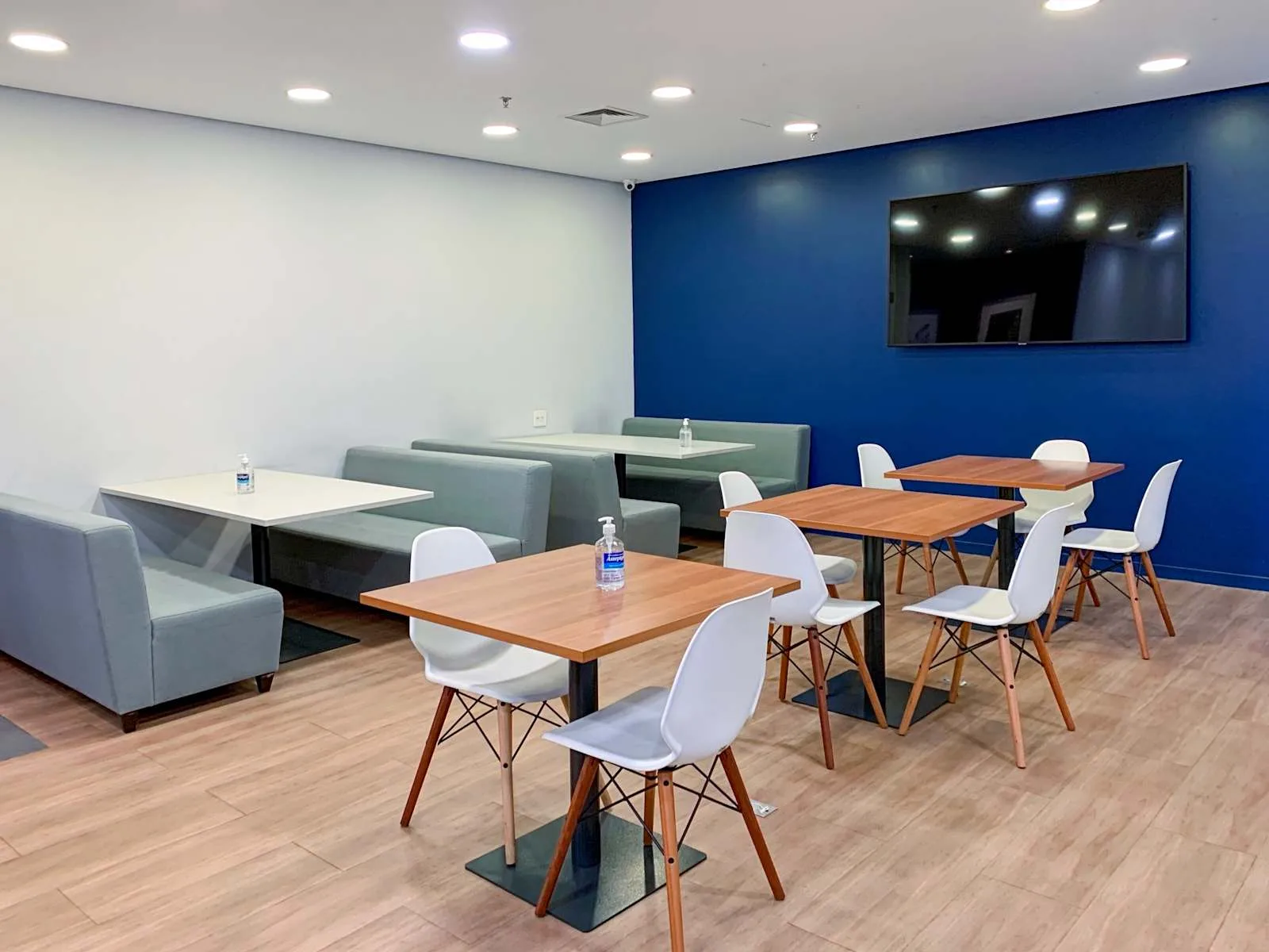 Regus SAO PAULO, Continental Square - Vila Olímpia – Olimpiadas, Cafeteria, São Paulo