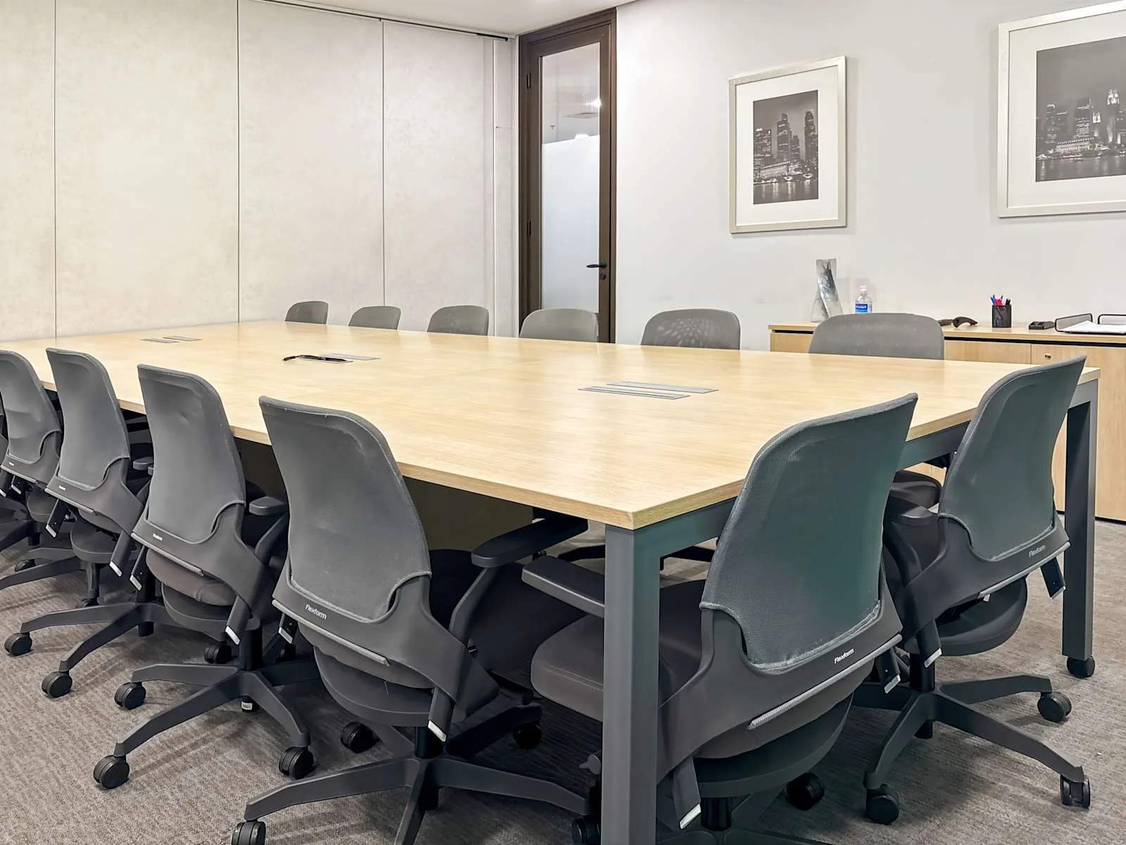 Regus SAO PAULO, Faria Lima, Sala de reuniões para 14 pessoas, São Paulo