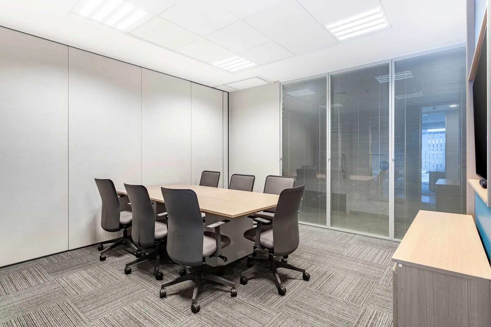 Regus SAO PAULO, JK 1455 - Juscelino Kubitschek, Meeting room for 7 people, São Paulo