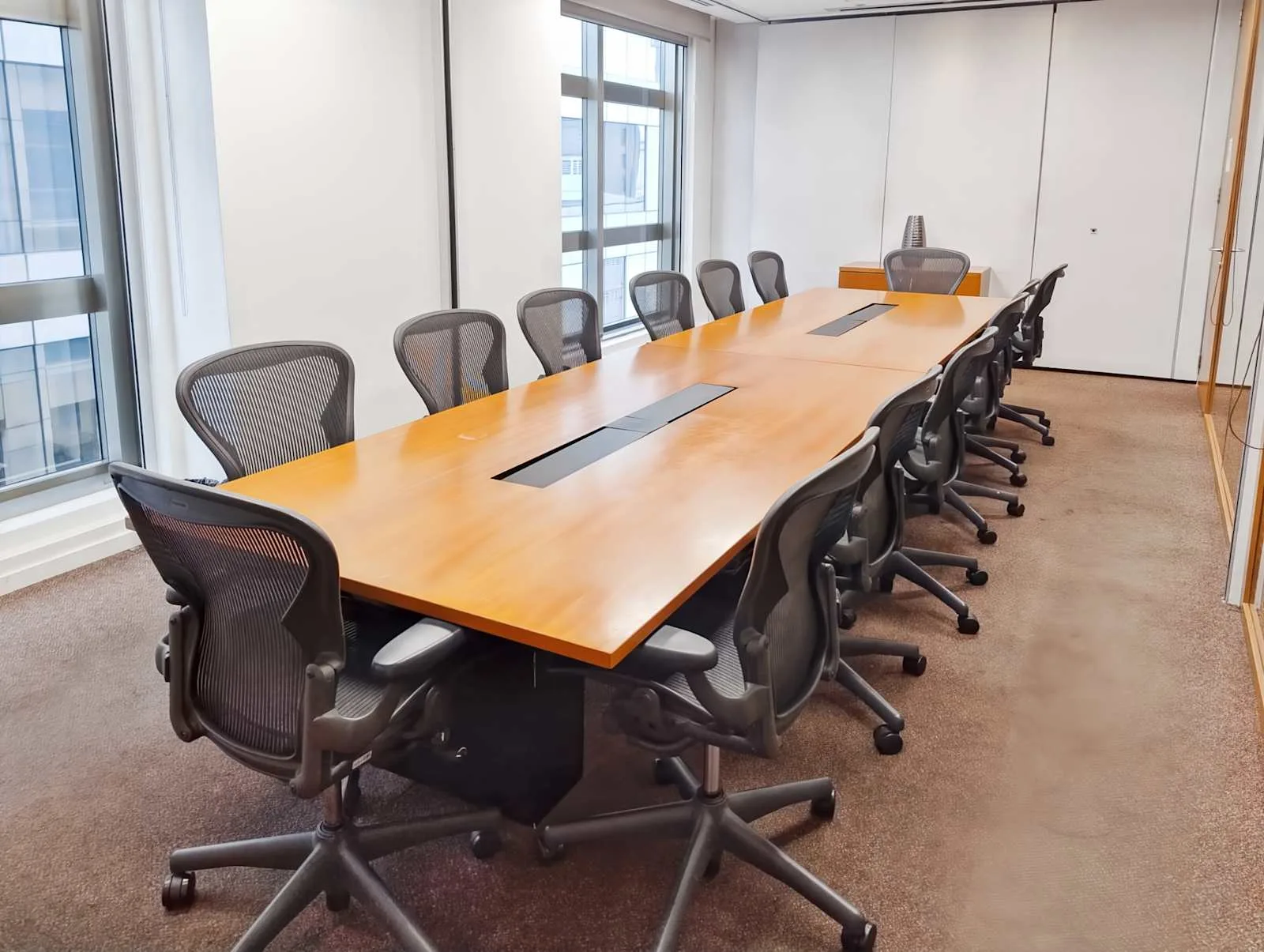Regus SAO PAULO, Paulista Trianon – Alameda Campinas, Meeting room for 14 people, São Paulo
