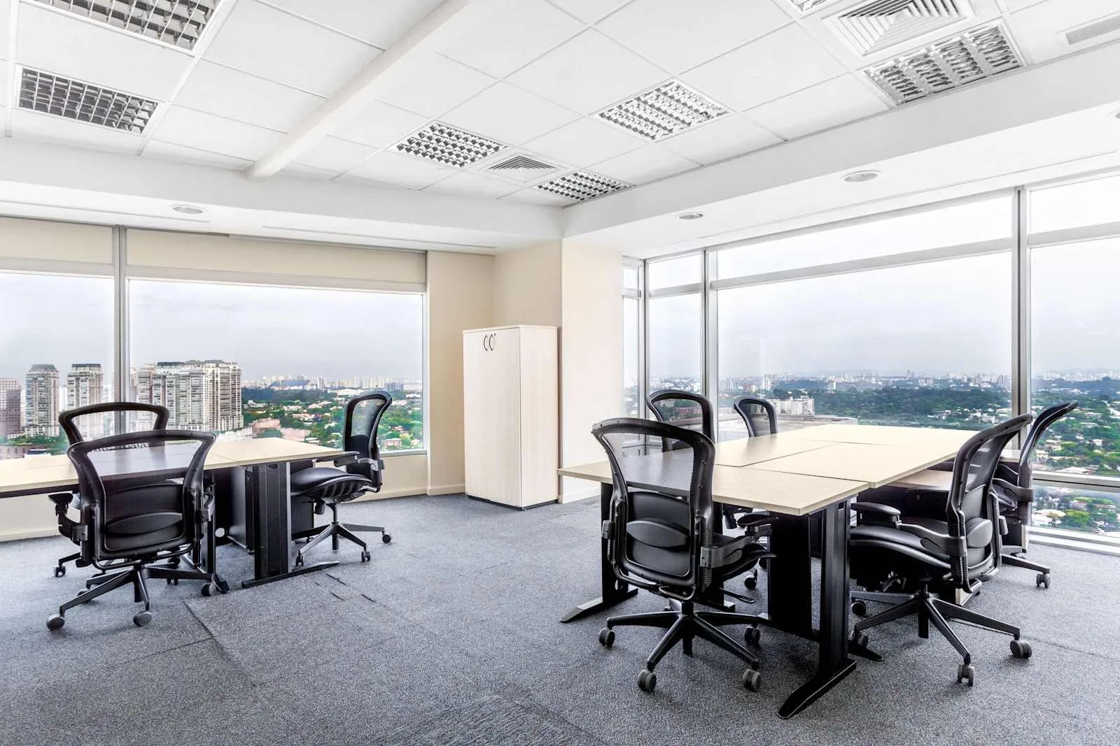 Regus SAO PAULO, Regus E-Tower - Funchal, Private office, 8 desks, São Paulo