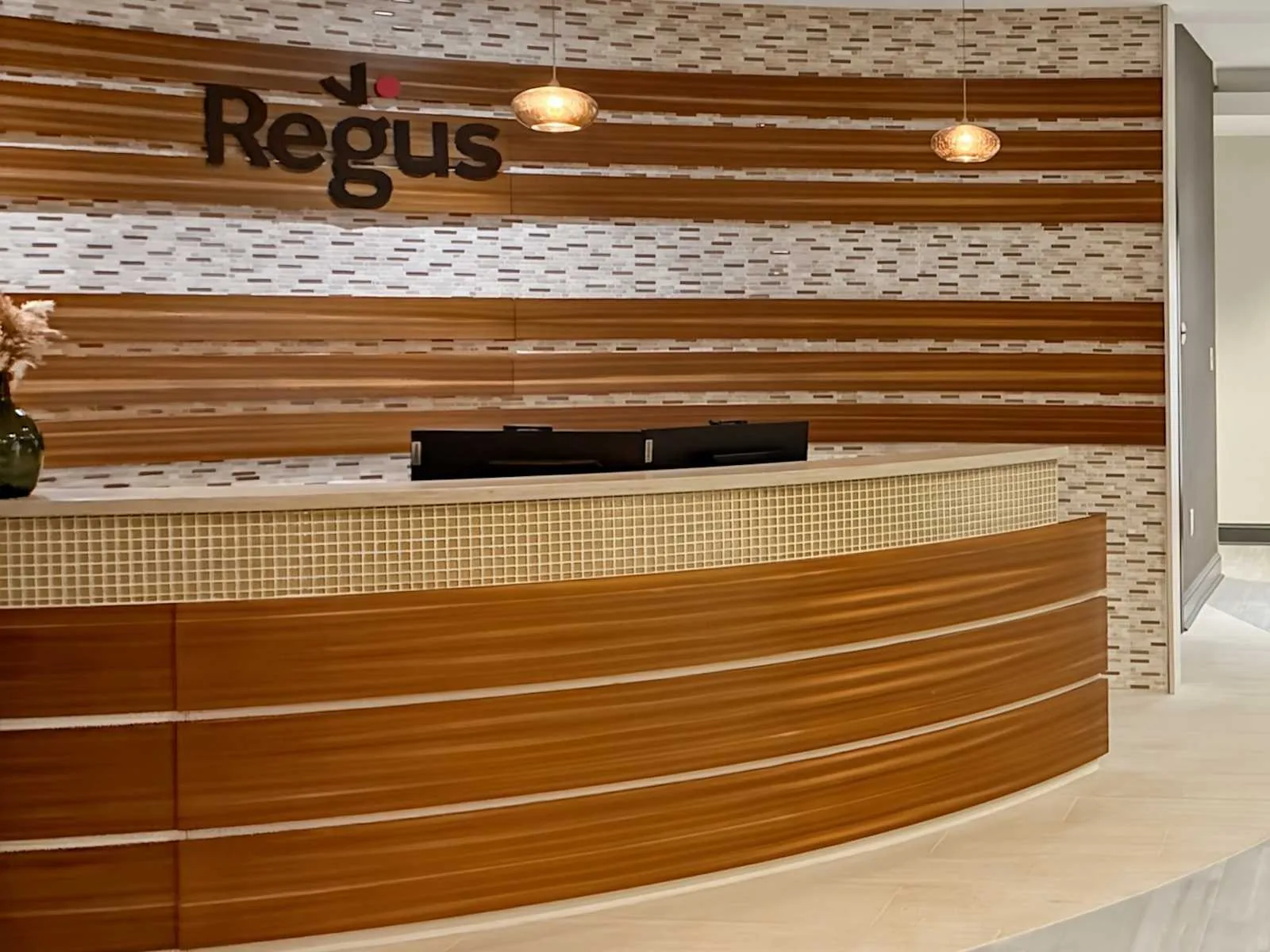Regus SC, Columbia - 1501 Main St, Reception, Columbia, SC