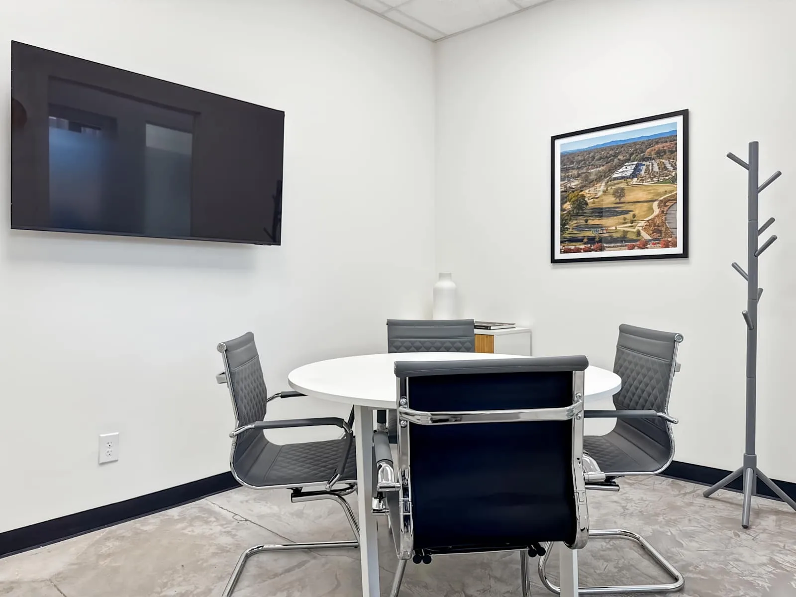 Regus SC, Greenville - E Stone Avenue, Meeting room for 4 people, Greenville, SC