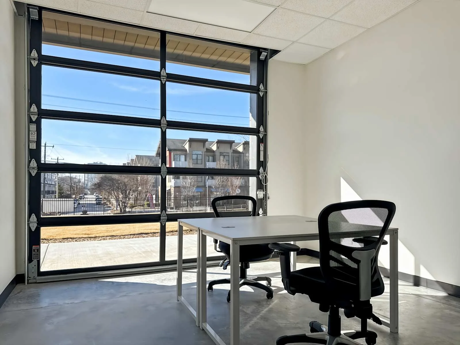 Regus SC, Greenville - E Stone Avenue, Private office, 2 desks, Greenville, SC