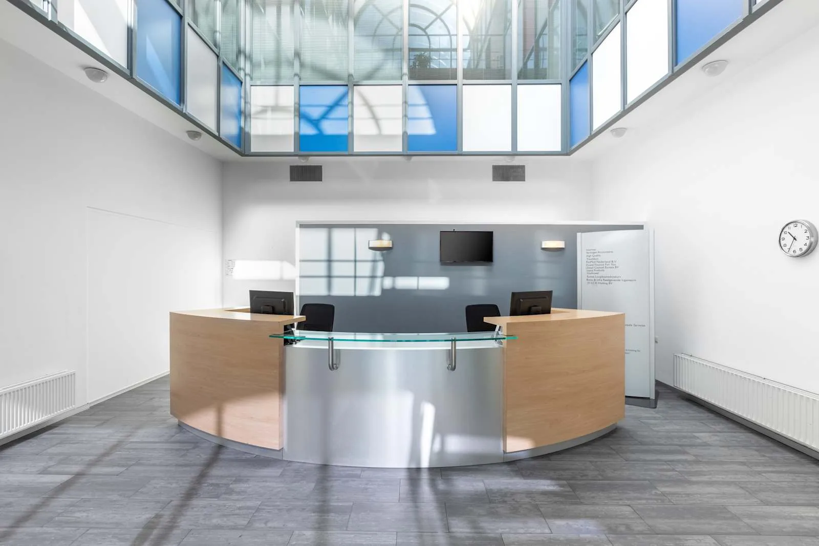 Regus SCHIPHOL AIRPORT, Tetra, Reception, Hoofddorp