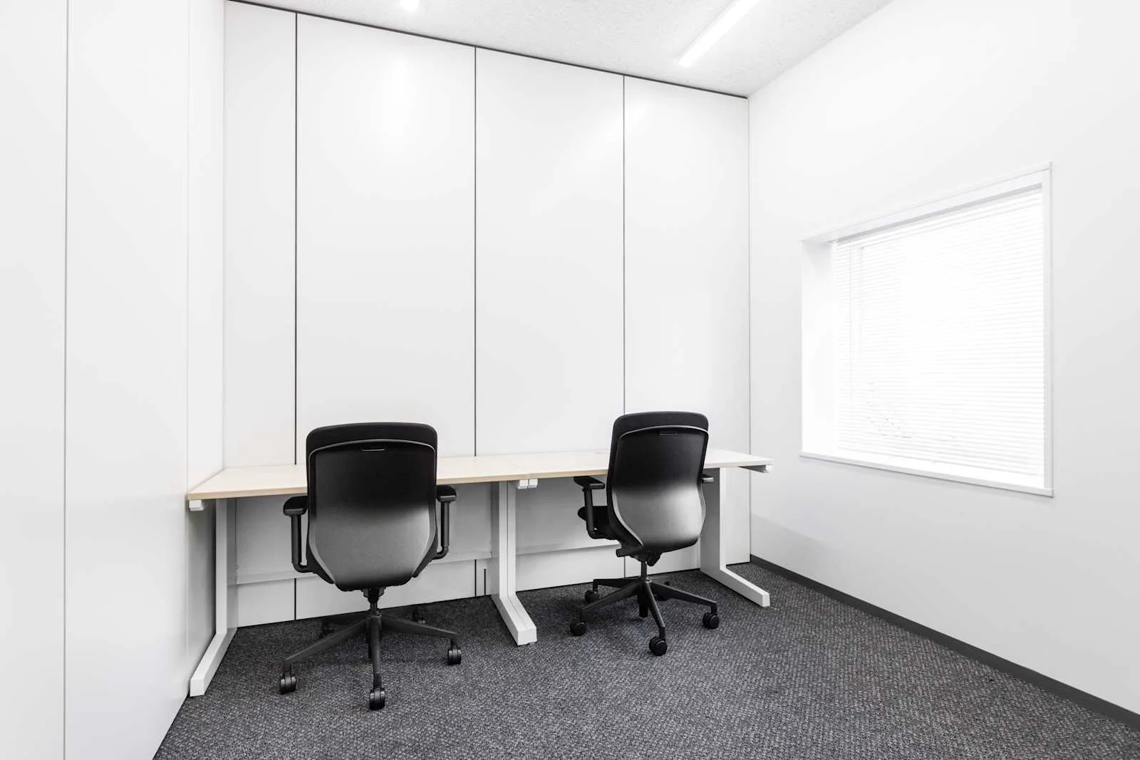 Regus SENDAI, Kurax, Private office, 2 desks, Sendai