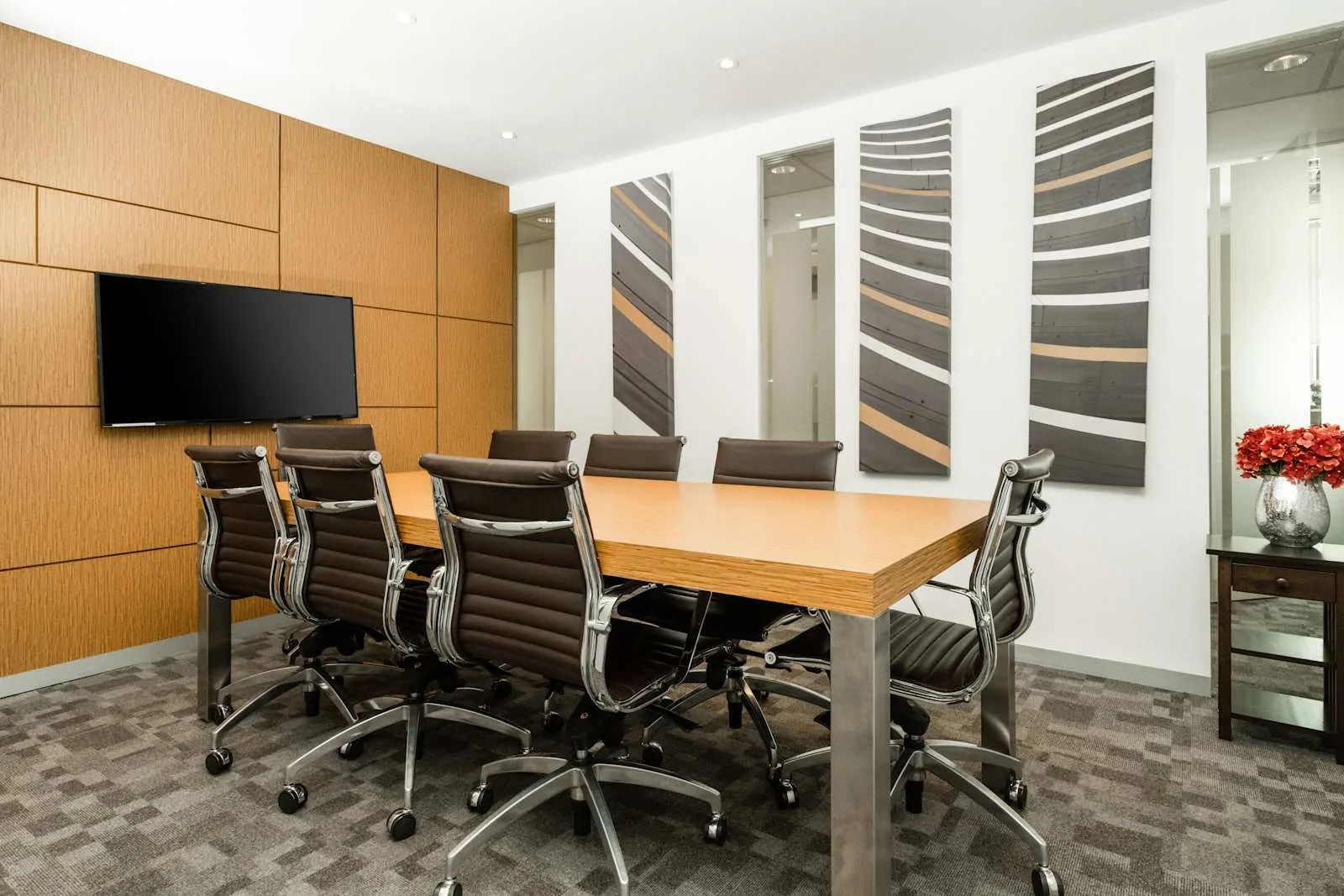 Regus SHAH ALAM, Wisma Sunway, Meeting room for 8 people, Shah Alam