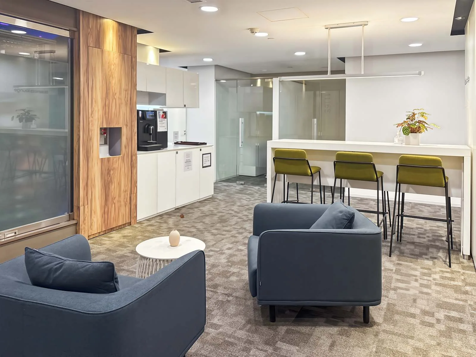 Regus SHANGHAI, Carlton Building、休息区、上海市