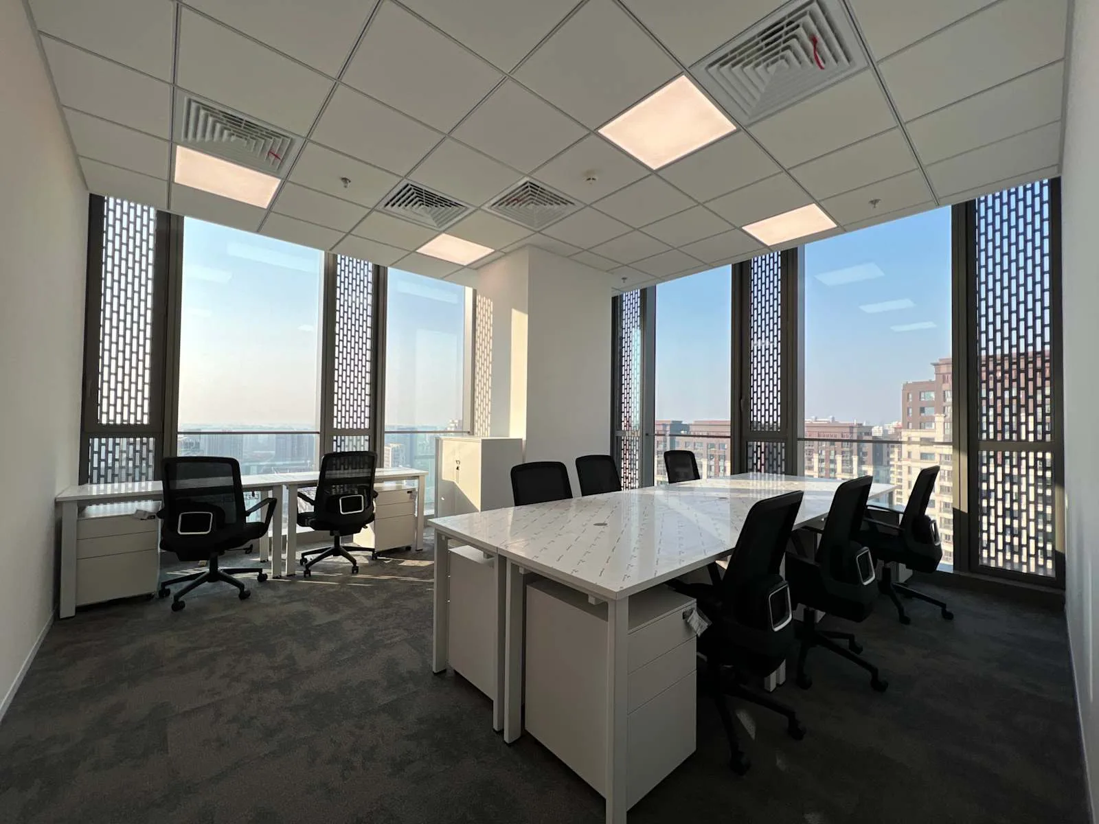 Regus Shanghai, Changfeng Centre、8个工位的独立办公室、上海市