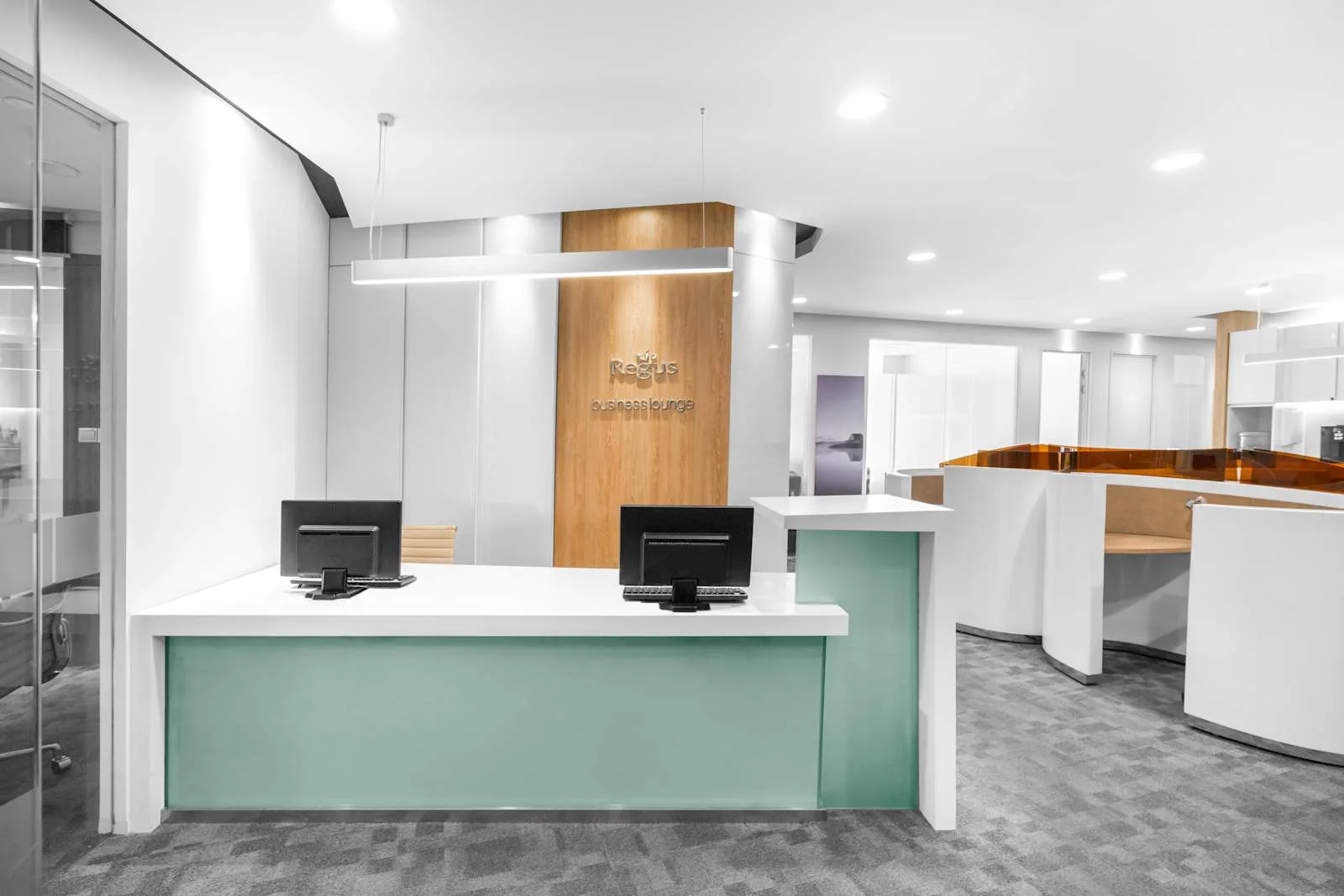 Regus SHANGHAI, Zhabei Centro、前台、上海市