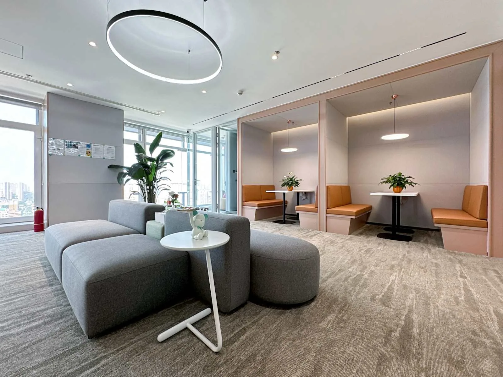 Regus Shenyang, North Media Building, Lounge, Shenyang