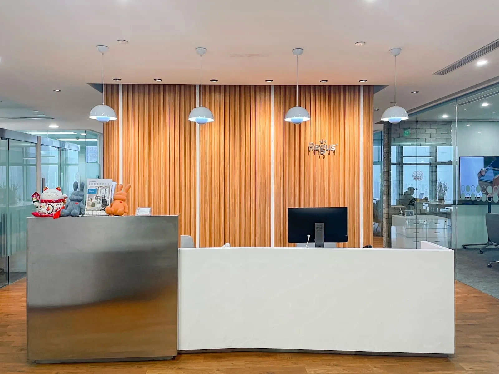Regus SHENZHEN, Futian NEO、前台、深圳市