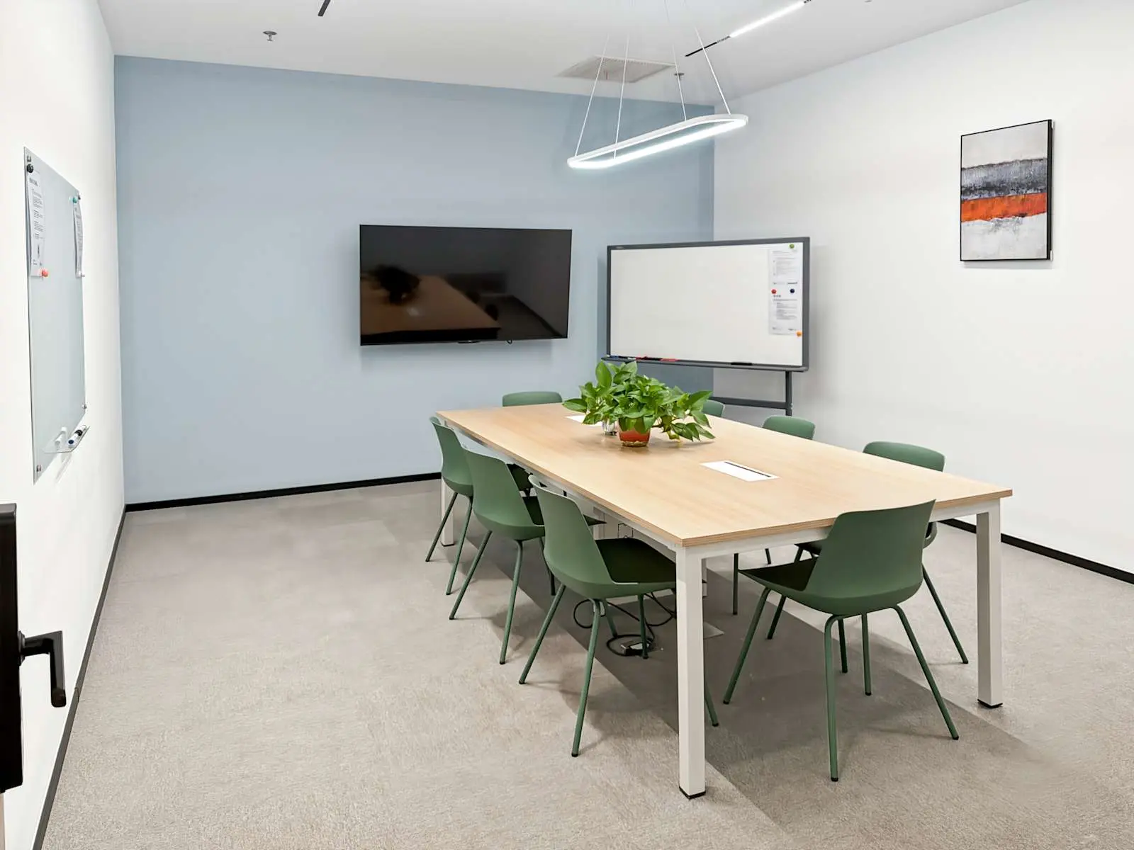 Regus Shijiazhuang, JJJ Centre、8人会议室、Shijiazhuang