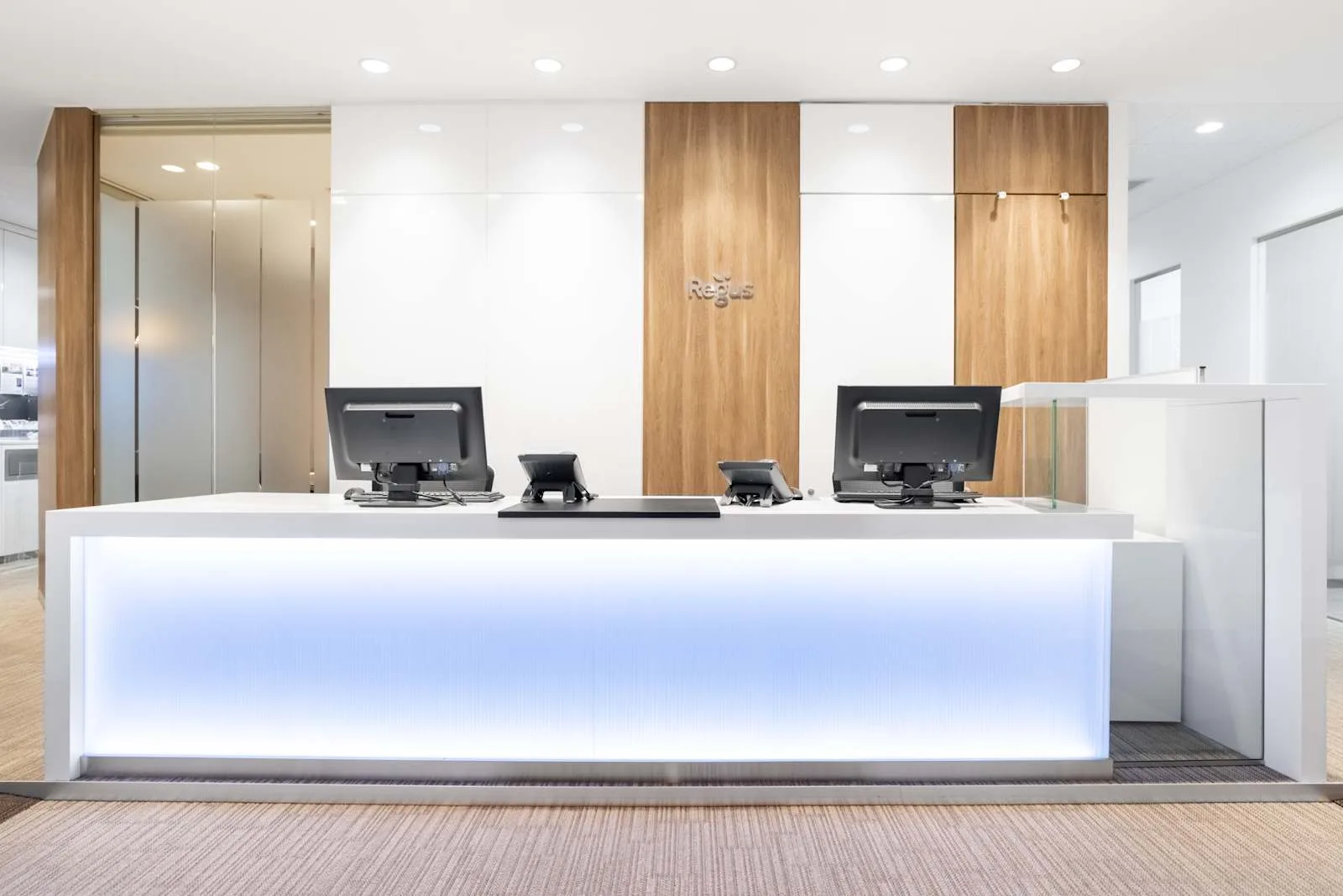 Regus SHIZUOKA, Hamamatsu Eki Minamiguchi、受付、Hamamatsu