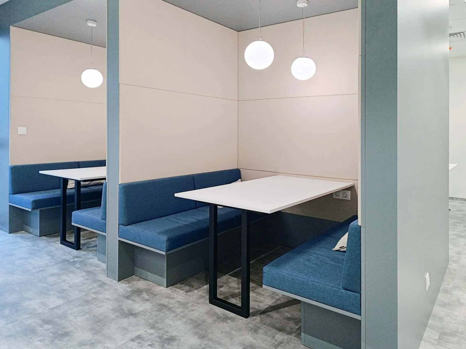 Regus Sofia, BSR 1 (EUR), Coworking space, Sofia