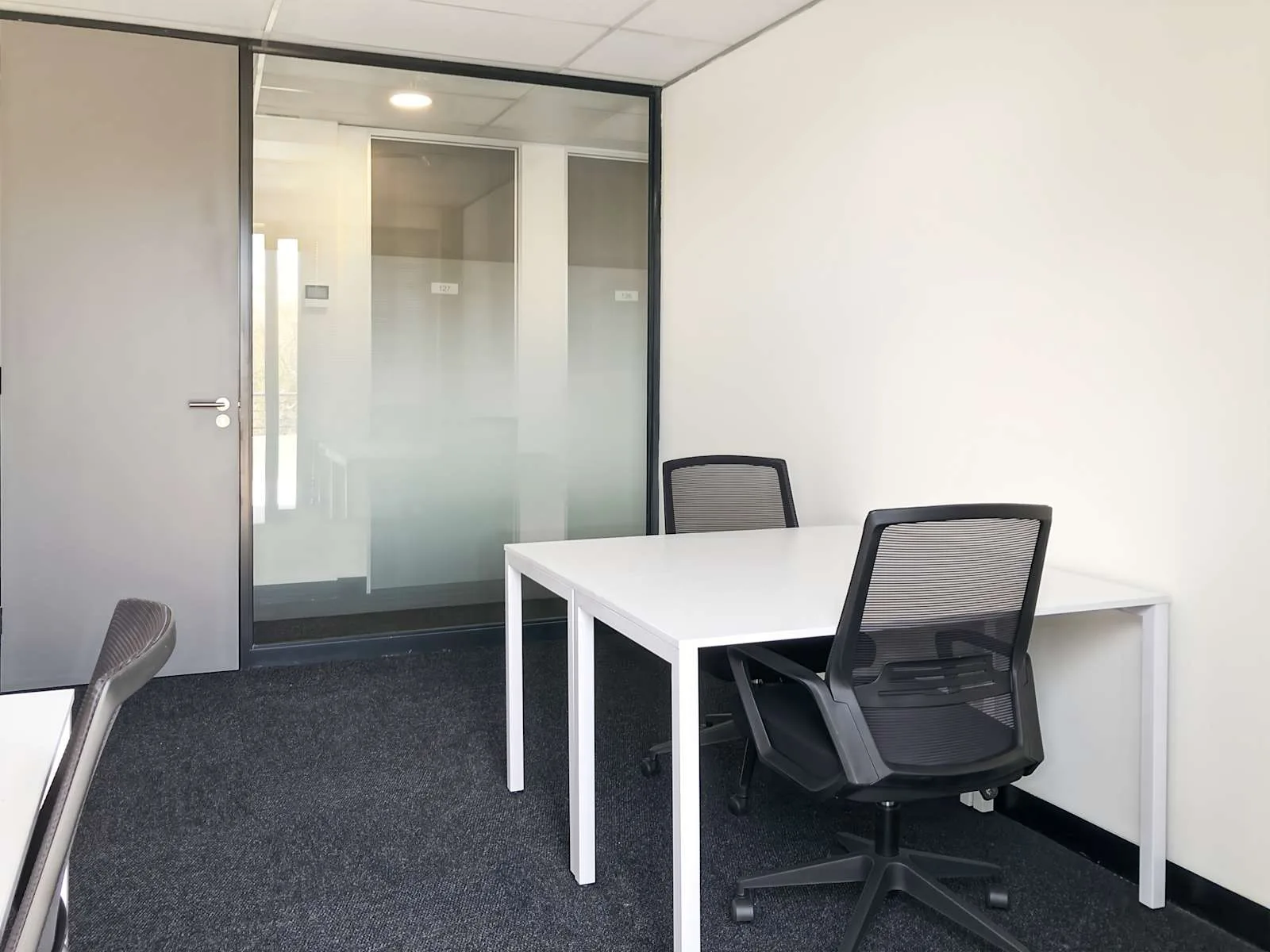 Regus Somerset West, Links Office Park, Private office, 3 desks, Paarl